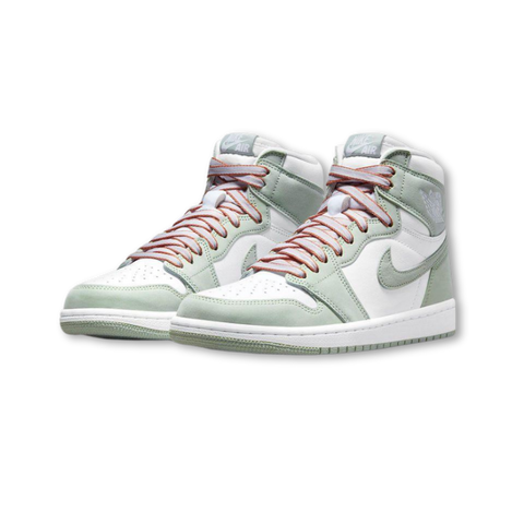NIKE - Air Jordan 1 Retro High OG Seafoam
